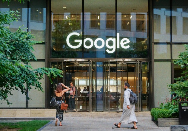 La sede en Londres de Google, la única compañía grande en ser sancionada bajo la ley de privacidad europea. Foto / Benjamin Quinton para The New York Times.