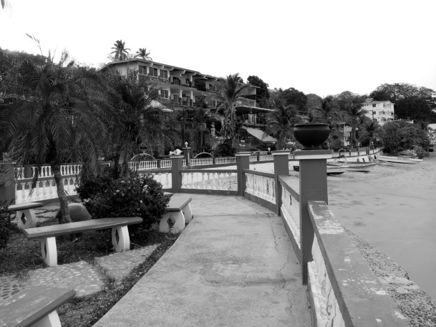 La Isla de Taboga tiene aguas cristalinas, frescos mariscos, la mejor piña colada de Panamá. La playa se encuentra cerrada al igual que todas las atracciones. Foto: Cortesía.