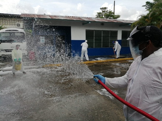 Las jornadas de sanitización  son constantes en el distrito de San Miguelito.