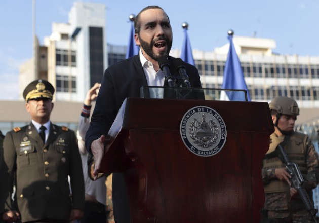 Los salvadoreños dicen que el presidente Bukele tiene tendencias autoritarias. Foto / Salvador Melendez/Associated Press.