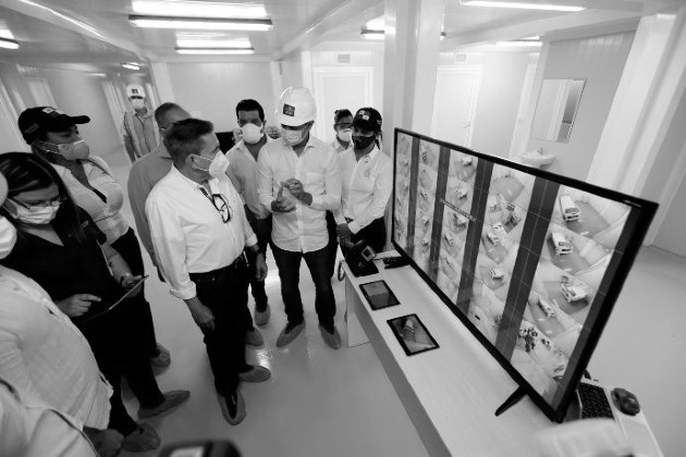 El Hospital Panamá Solidario se construyó en tiempo récord y en medio de la pandemia que aún no termina. Foto: EFE