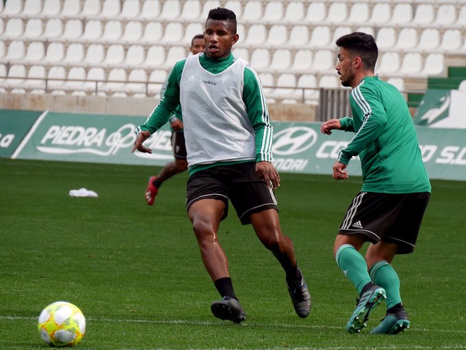 Fidel Escobar jugó en el Córdoba de Segunda B de España.