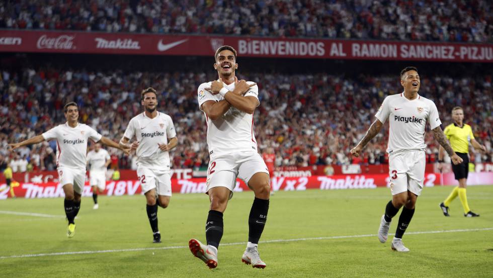 Jugadores del Sevilla. Foto:AP