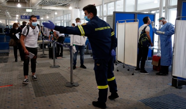 Si el test se hace en el aeropuerto, de salida debe haber capacidad EFE