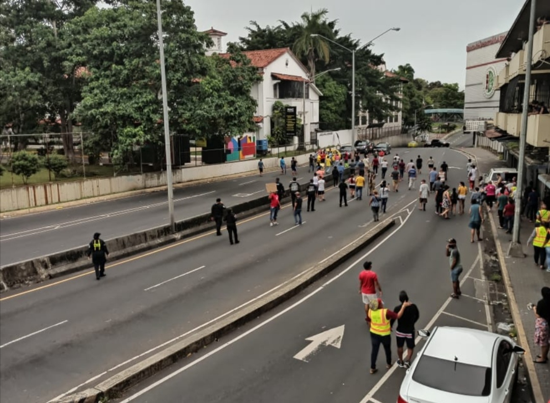 Piden bono solidario tras tres meses de cuarentena. (Foto: Tráfico Panamá)