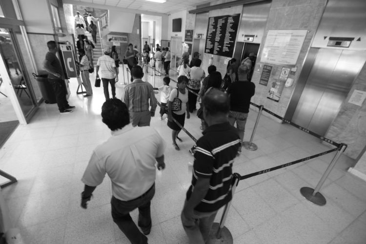 Las futuras generaciones, solo tendrán un sistema de pensiones privado y cuando los dineros de cada pensionado se agoten, no tendrás fondos para atenderte y te quedas sin pensión porque tus ahorros no alcanzaron. Foto: Archivo.