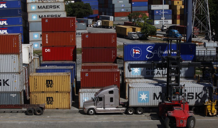 Las exportaciones se hundieron a un nivel no visto desde 2009, según registra el informe. Archivo