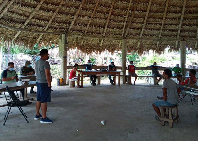 En la reunión también estuvieron presentes los líderes comunitarios (Noko) de Unión Chocó, Capetí, Puente y Vista Alegre. Fotos: Cortesía.