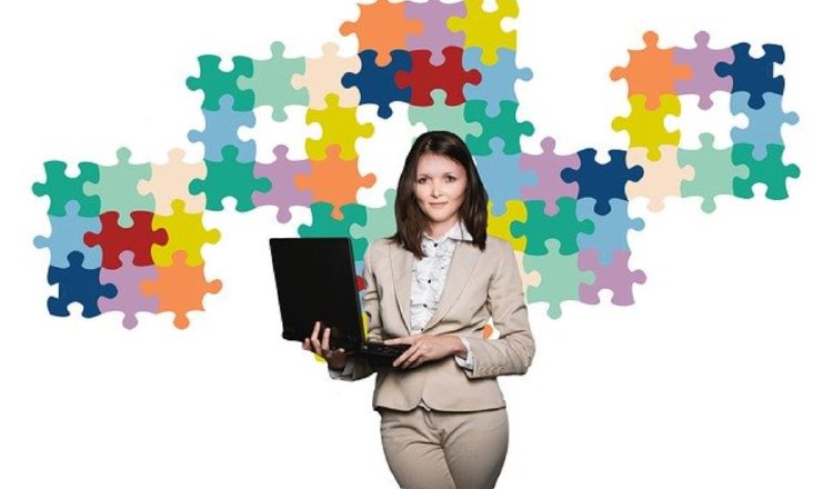 Según la Encuesta Global sobre Emprendedoras Mujeres, más del 72% aspira tener un negocio propio. Pixabay