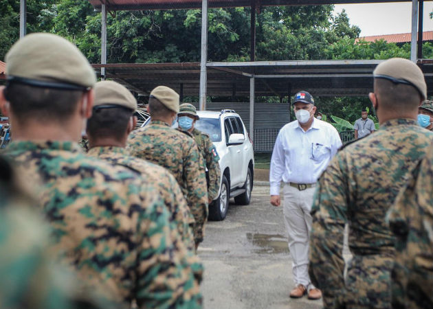 El Ministro de Seguridad Pública, Juan Manuel Pino, agradeció el sacrificio de las familias de todos los uniformados de la Fuerza Pública. Foto: Cortesía.