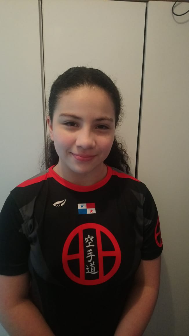 karate_fharys.jpg Fharys Abad ganó medalla de plata.