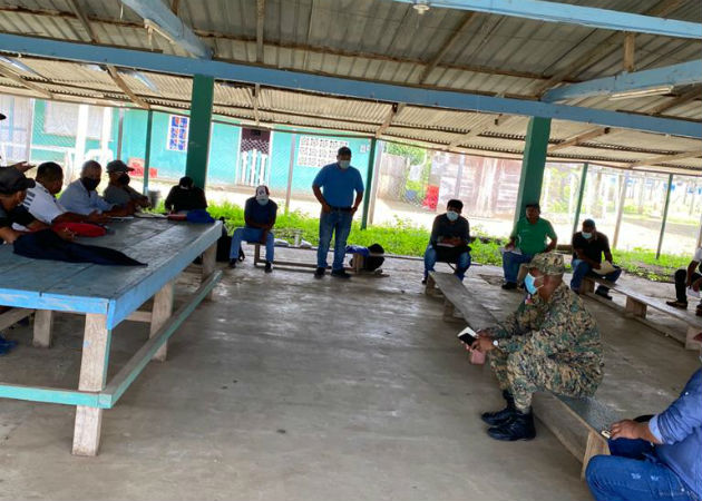 Plantean necesidad de dirección regional del Minsa en la comarca Emberá-Wounaan La reunión fue en la comunidad de Corozal, corregimiento Manuel Ortega. Fotos: Cortesía.