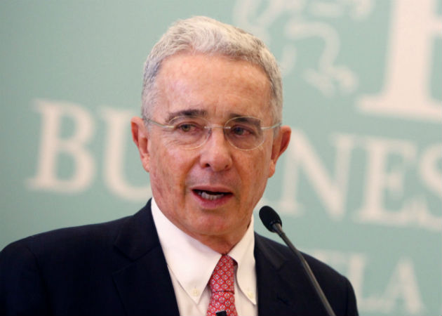 El caso que deja al expresidente Álvaro Uribe en prisión domiciliaria comenzó en 2012. Fotos: EFE.
