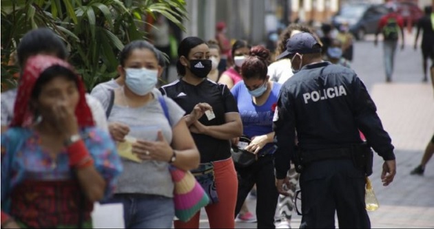 El viceministro de Trabajo, Roger Tejada manifestó que una vez se tenga la cuantía del bono se emitirá un pronunciamiento. Foto/Archivo