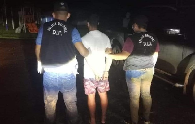 El sábado, 18 de junio, los cuerpos de siete jóvenes residentes en la comunidad de Villa Verde en Colón fueron encontrados en el área de los búnker de Espinar, cercano al lago Gatún en la provincia de Colón.