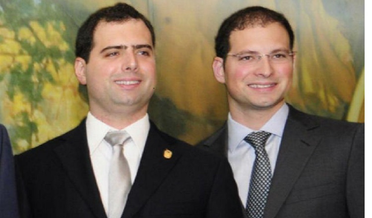 Ricardo Alberto y Luis Enrique Martinelli Linares, Diputados Centroamericanos por el Estado de Panamá. Archivo