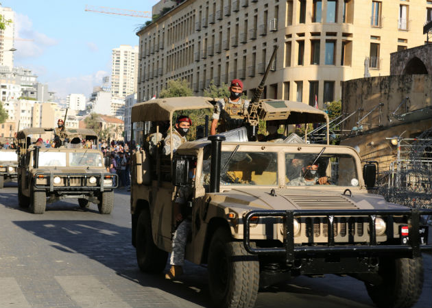 Libaneses han salido a las calles para protestar tras la explosión del pasado martes en Beirut. Fotos: EFE.