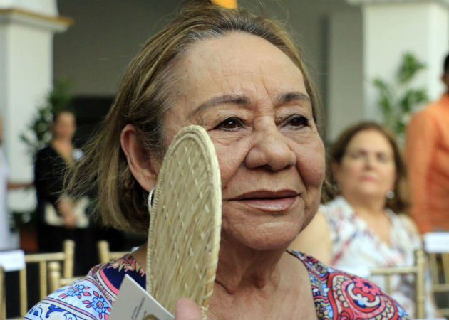 Foto archivo del  2016 de la viuda de García Márquez, Mercedes Barcha, en una ceremonia en el Claustro de la Merced en Cartagena (Colombia). Foto: EFE.