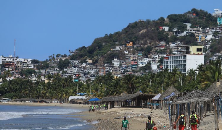 El año pasado llegaron a América 219.4 millones de turistas. EFE