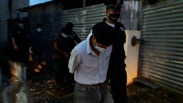 Los hombres fueron trasladados Centro Penal en el corregimiento de Chiriquí, y la mujer al centro de rehabilitación de Los Algarrobos en Dolega. FOTO/MAYRA MADRID