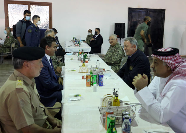 La tregua ha sido recibida con aplausos por la comunidad internacional. Fotos: EFE. 