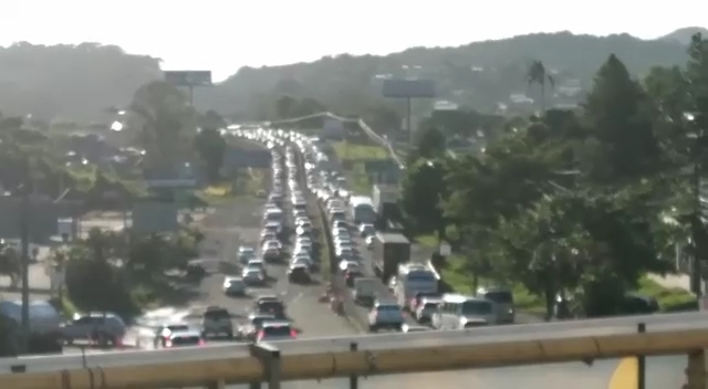 El cierre de los trabajadores del volante causó un gran congestionamiento vehicular rumbo a la ciudad capital, además de otros sectores de Panamá Oeste.