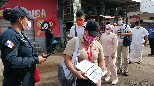 El punto de control ubicado en La Pesa de La Chorrera, ha servido para la aprehensión de personas requeridas por los tribunales de justicia y la incautación de sustancias ilícitas.