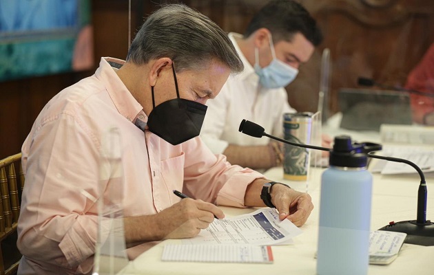 Laurentino Cortizo pidió cautela a la población en esta fase de la pandemia.