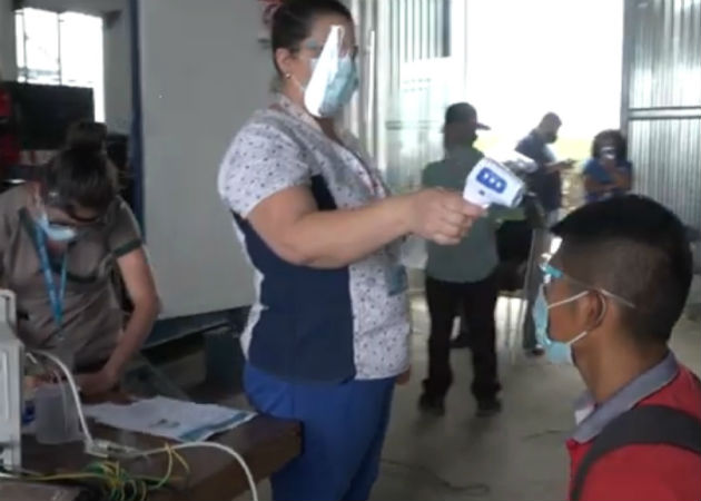 La entrada se dio siguiendo todos los protocolos de bioseguridad contr la Covid-19. Fotos: Mayra Madrid.;