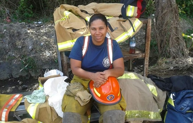 Matilde Torres, subcomandante del Cuerpo de Bomberos