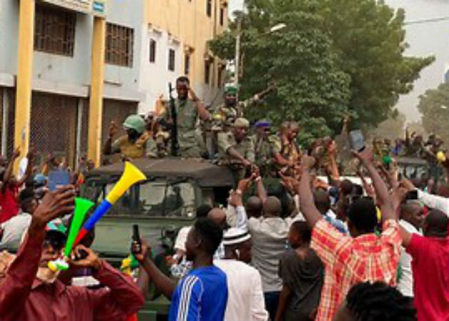 Marruecos llama a una transición rápida en Mali pero no condena el golpe Los sublevados anunciaron que habrá elecciones "en un plazo razonable". Fotos: EFE.