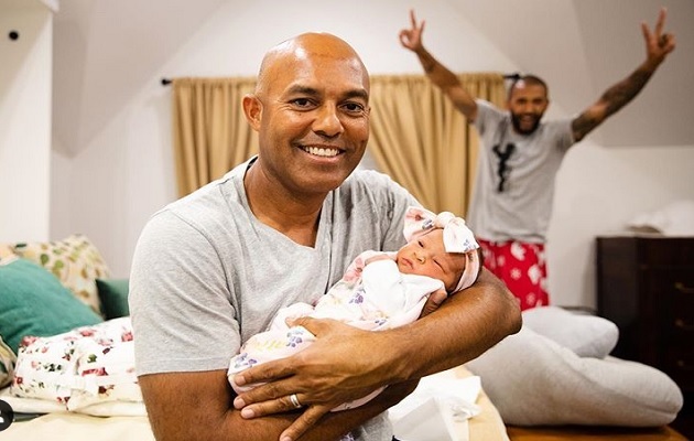 Mariano Rivera junto a Leilani.