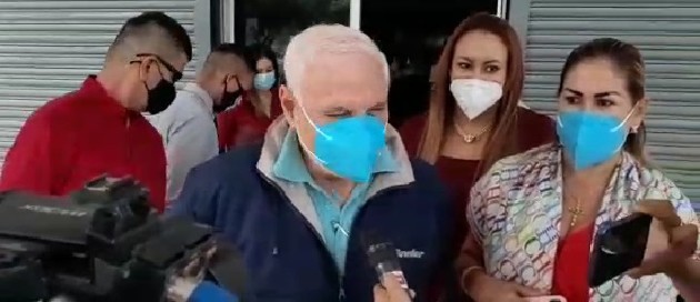 Expresidente Ricardo Martinelli acudió hoy al Ministerio Público.