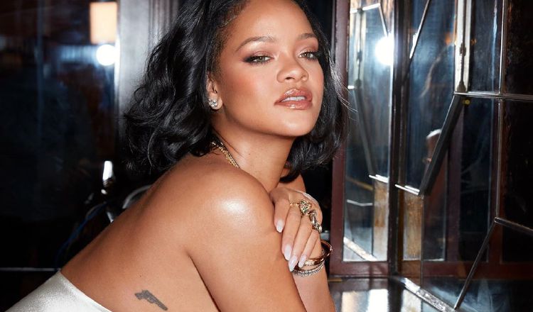 Rihanna. INSTAGRAM