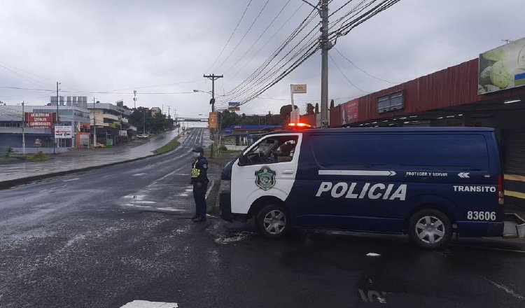 Actualmente, se mantiene entre las once de la noche y las cinco de la mañana, a excepción del domingo. 