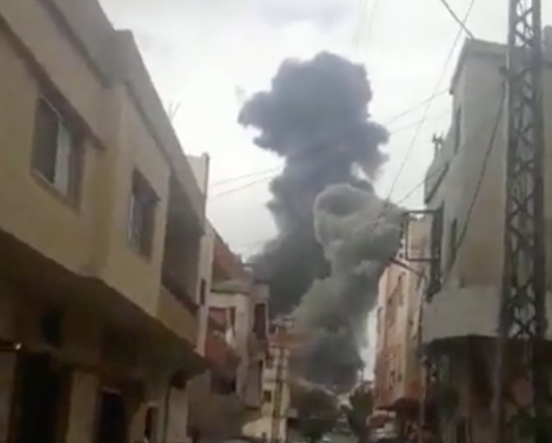 Las imágenes del humo y los destrozos han circulado por redes sociales acompañadas de dudas respecto a las declaraciones oficiales. Foto captura/@PalestinaHoy