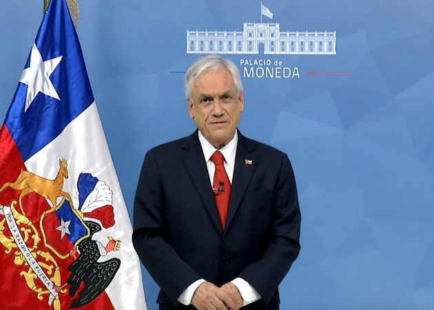 Piñera aprovechó la instancia para anunciar un acuerdo económico con la farmacéutica estadounidense Pfizer. Fotos: EFE.