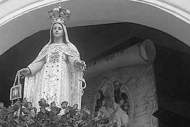 La Virgen de Las Mercedes fue la misma que junto a Jesucristo se le apareció a la indígena Besigó Kruningrubu, en 1962, en la comarca Ngäbe Buglé.  Foto: Archivo. Epasa.