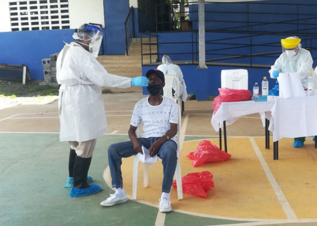 Según el Minsa, no se puede bajar la guardia en el combate contra el coronavirus. Fotos: José Vásquez.