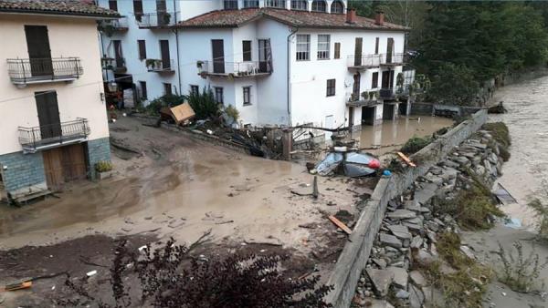 Las precipitaciones diaria registradas en todo el Piamonte han superado el récord histórico de 1958, explicó la agencia regional para la protección del medio ambiente. FOTO/EFE