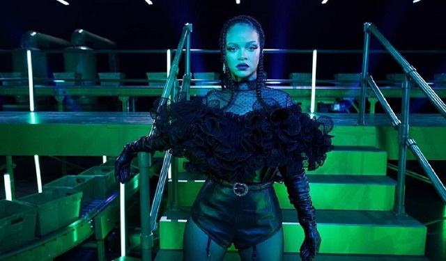 Rihanna creó la marca Savage x Fenty en el 2018. Foto: Instagram