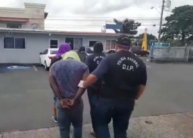 La mujer fue detenida en Playa Leona, distrito de La Chorrera. Foto: Eric A. Montenegro.