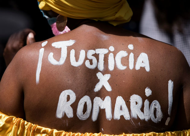 Mery Cortez, madre de Romario Veloz, asesinado durante las protestas en Chile desde octubre de 2019. Foto: EFE.