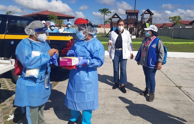 El Equipo de Respuesta Rápida y promoción de la Salud sigue realizando pruebas rápidas de COVID-19 en Panamá Oeste. Foto cortesía Minsa