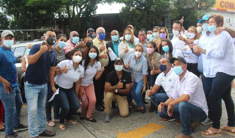 Cientos de personas asistieron ayer a inscripción en La Chorrera. Archivo