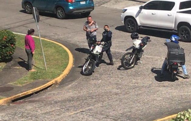 Las autoridades investigan el robo registrado en Hato Pintado, corregimiento de Pueblo Nuevo.