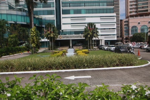 El turismo genera 4,500 millones de dólares y representa el 10% del PIB de Panamá. El turismo genera 4,500 millones de dólares y representa el 10% del PIB de Panamá.