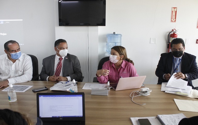 Las autoridades y los representantes de la Anep, continuarán con el diálogo a fin de incluir a otros colegios.