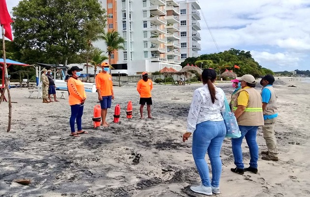 Las actividades de playa podrían cerrarse si se ponen en peligro los indicadores.