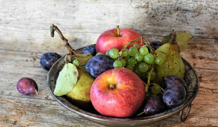 El 51% comenzó a comer más frutas y vegetales.  Pixabay